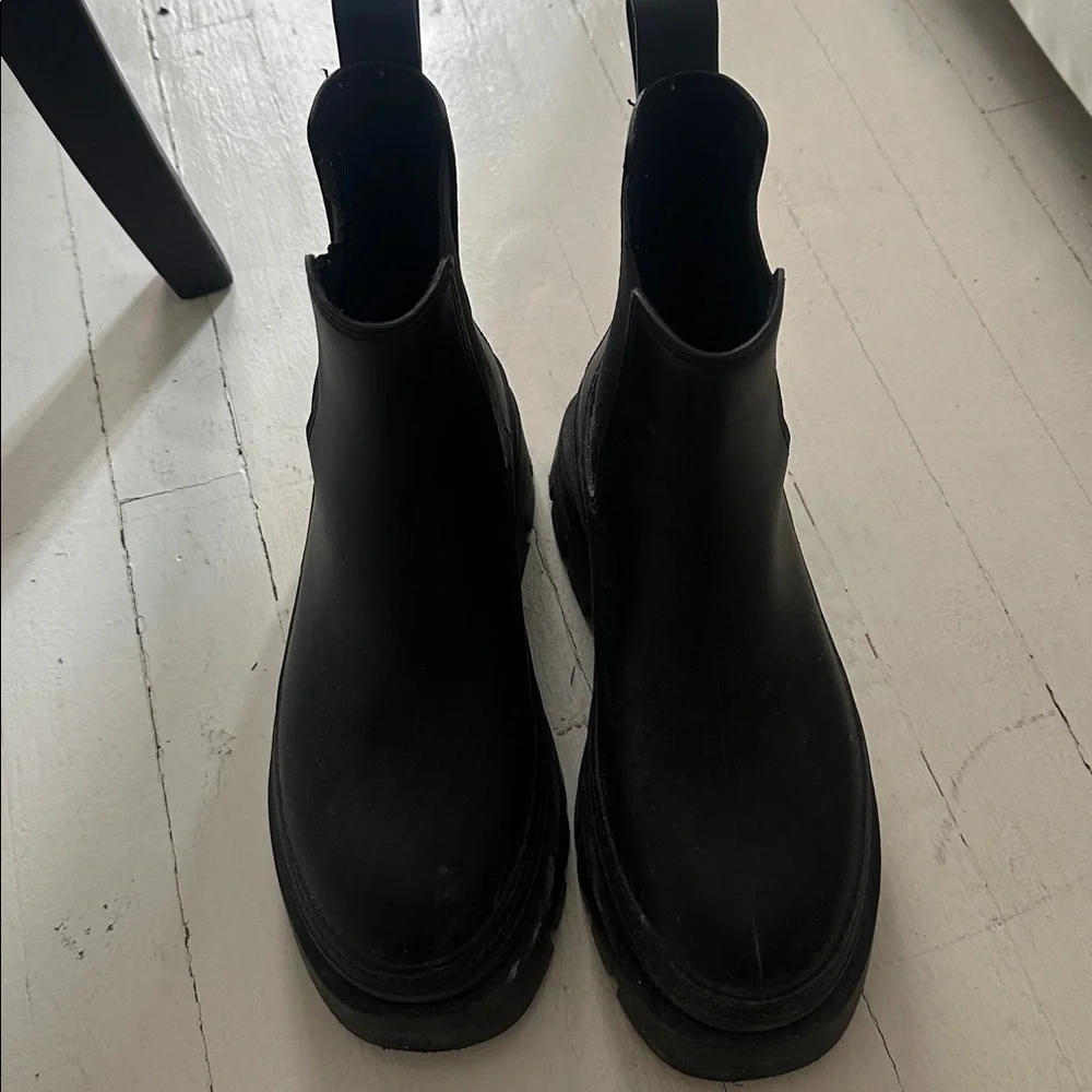 Jeffrey Campbell sleek black